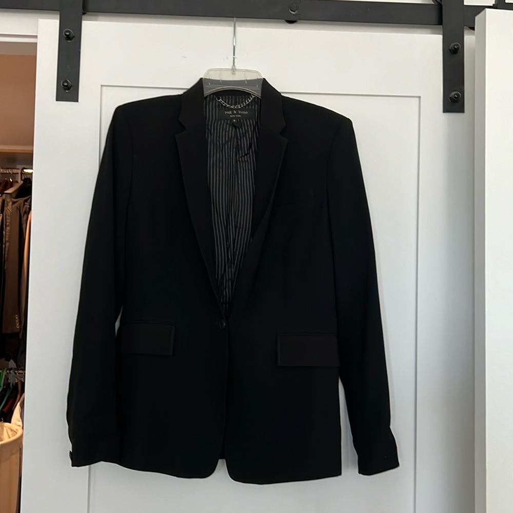 Gently used blazer. All season
